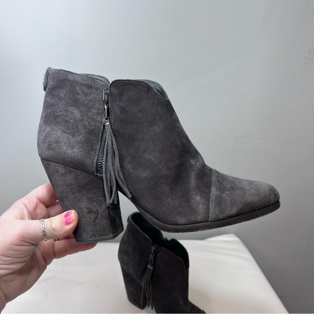 Rag & Bone Margot gray suede tassel ankle boots size 39 - Picture 3 of 8